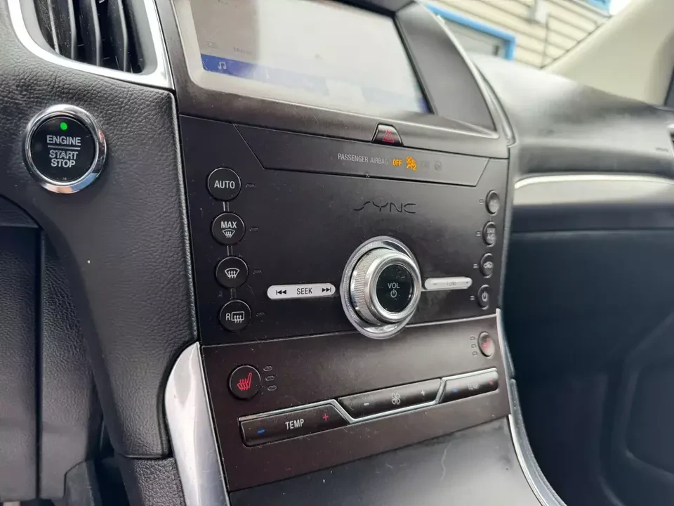 2020 Ford Edge - Image 15 of 20