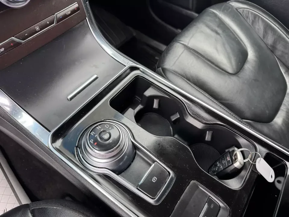 2020 Ford Edge - Image 18 of 20