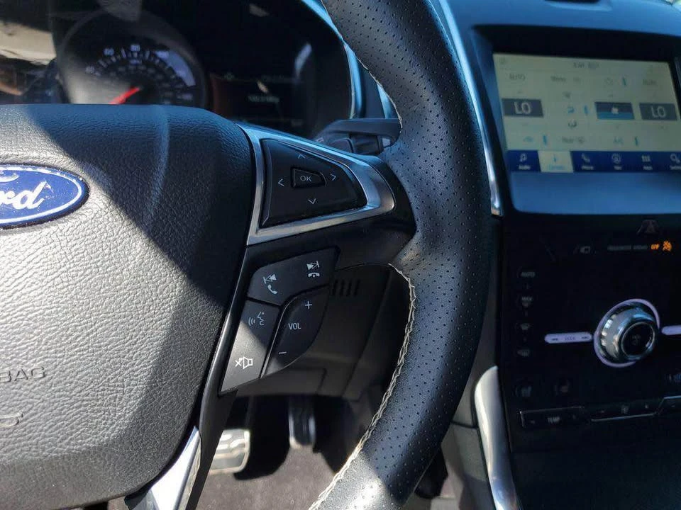 2020 Ford Edge - Image 15 of 18
