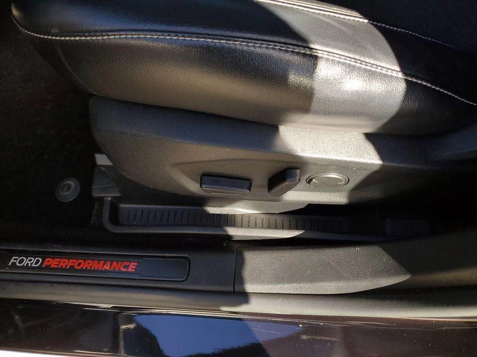 2020 Ford Edge - Image 10 of 18