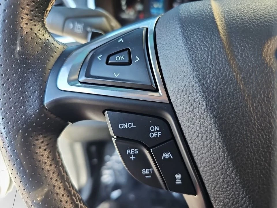2020 Ford Edge - Image 11 of 14