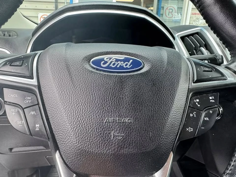 2020 Ford Edge - Image 9 of 20