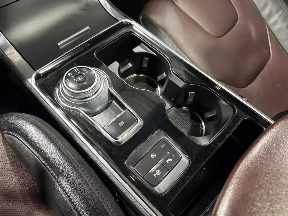 2020 Ford Edge - Image 13 of 20