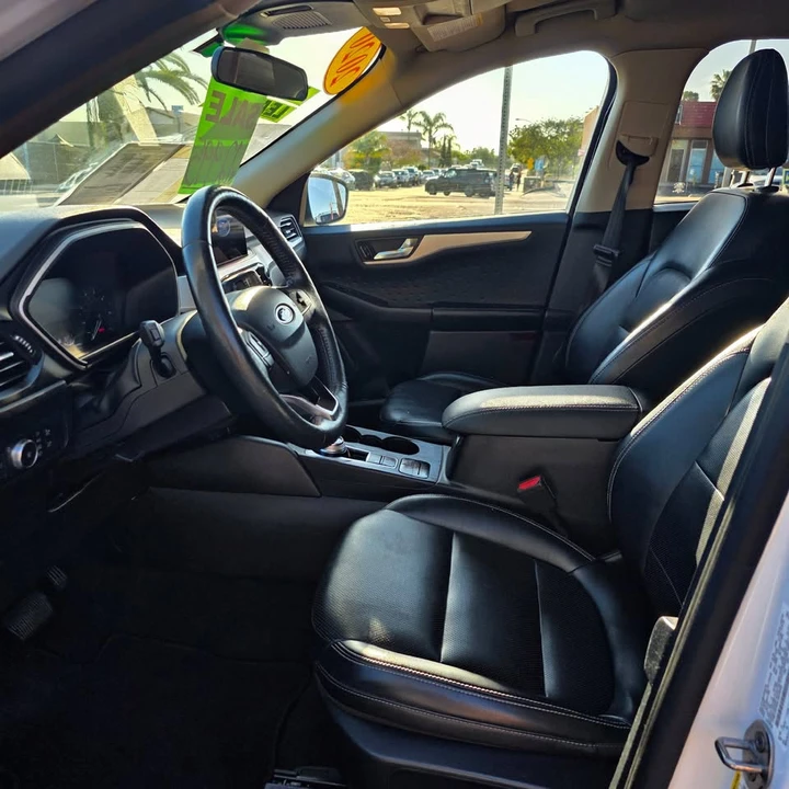 2020 Ford Escape - Image 10 of 14