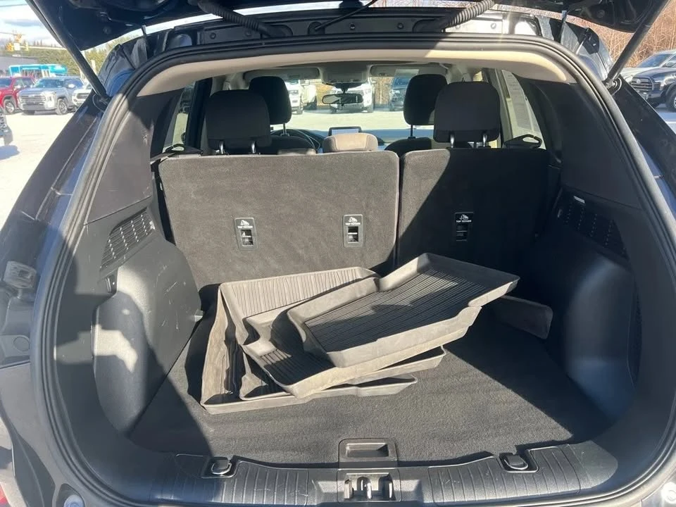 2020 Ford Escape - Image 2 of 9