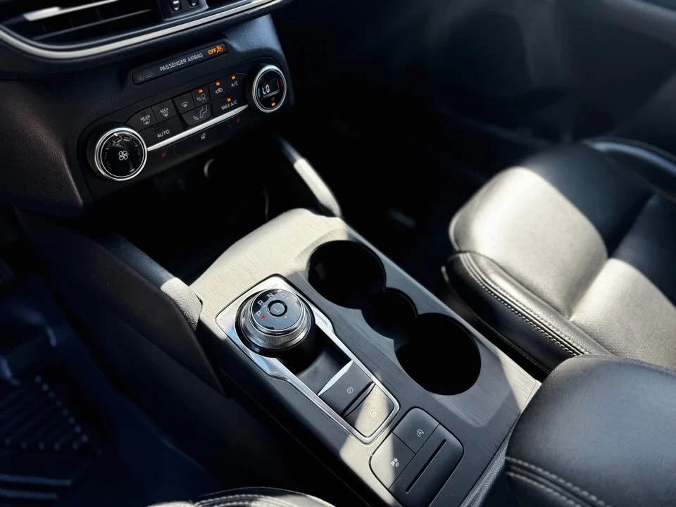 2020 Ford Escape - Image 10 of 18