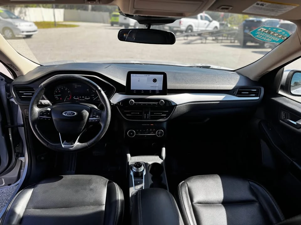 2020 Ford Escape - Image 15 of 18