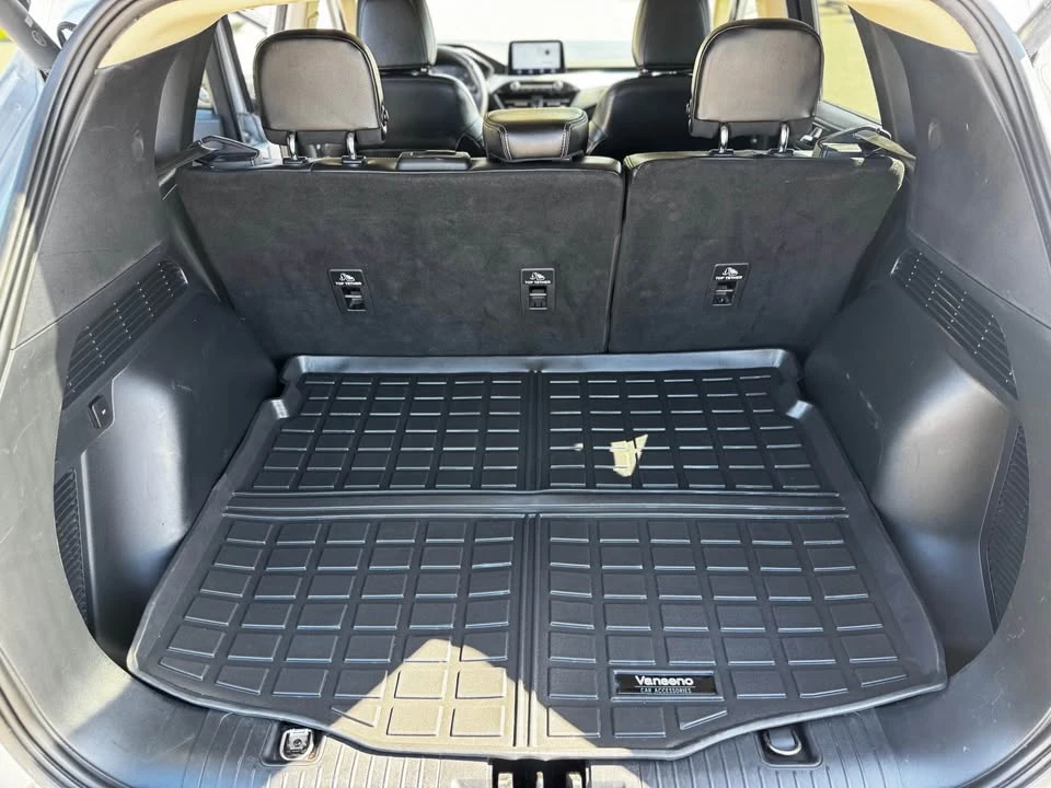 2020 Ford Escape - Image 17 of 18