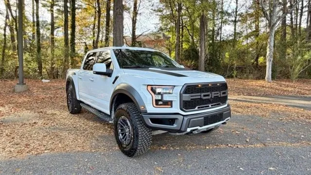 2020 Ford F-150 Raptor