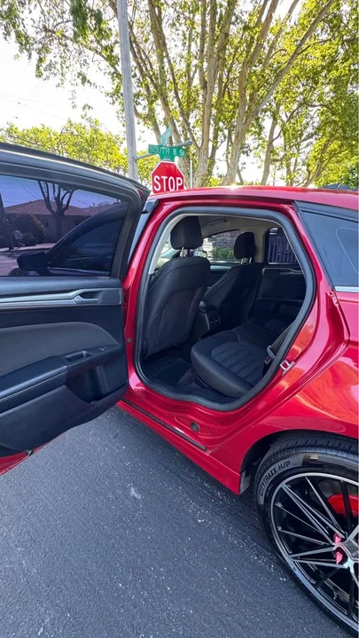 2020 Ford Fusion 2nd Gen - Image 10 of 15