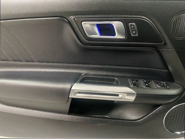 2020 Ford S550 Mustang - Image 9 of 20