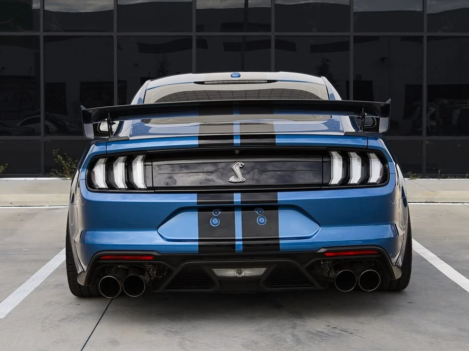 2020 Ford Shelby Mustang - Image 9 of 17
