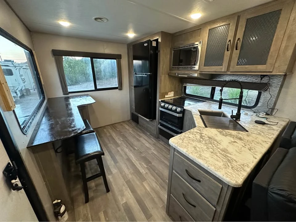 2020 Forest River - Image 8 of 21