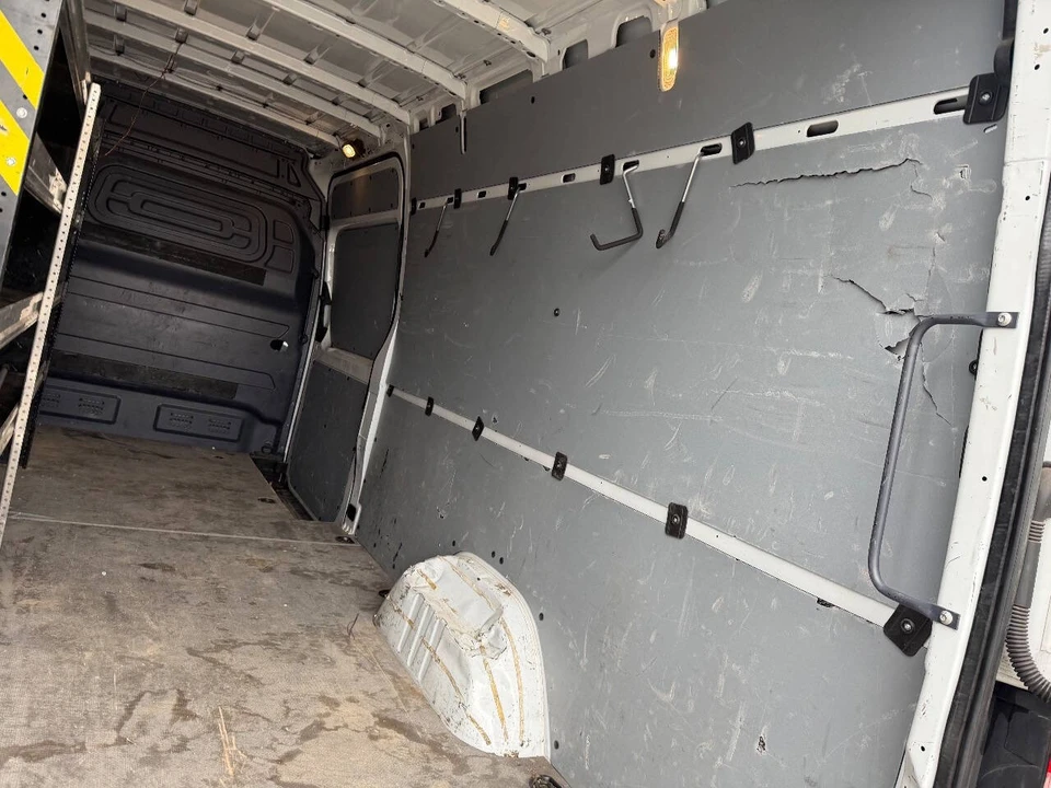 2020 Freightliner - Image 20 of 21