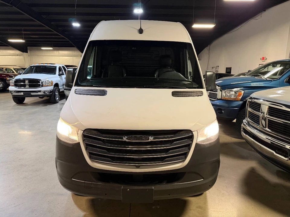 2020 Freightliner - Image 12 of 12