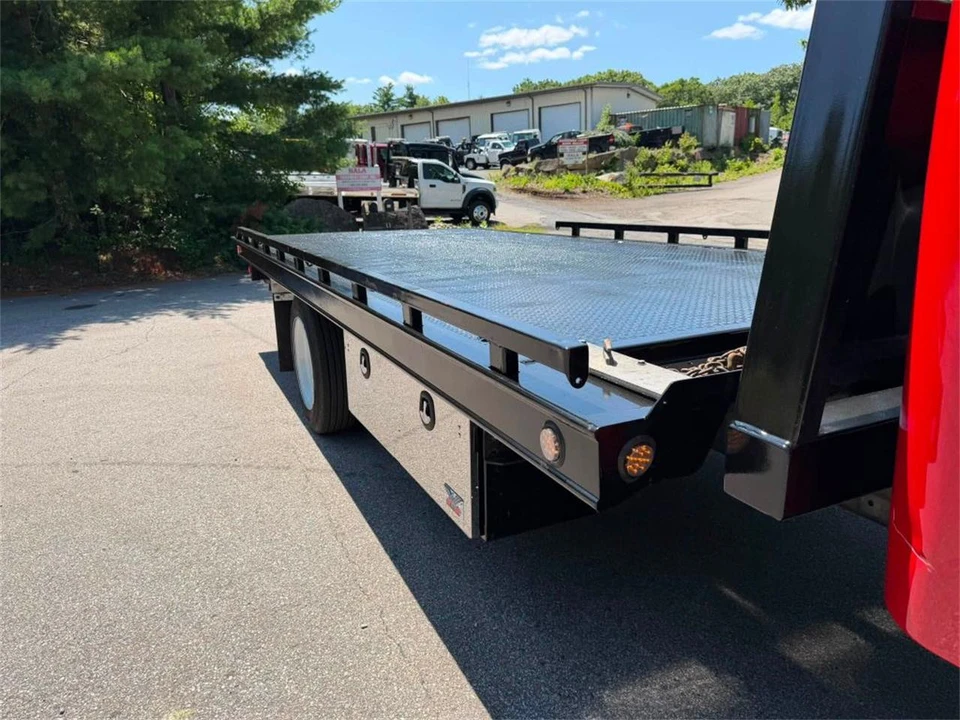 2020 Freightliner - Image 13 of 17