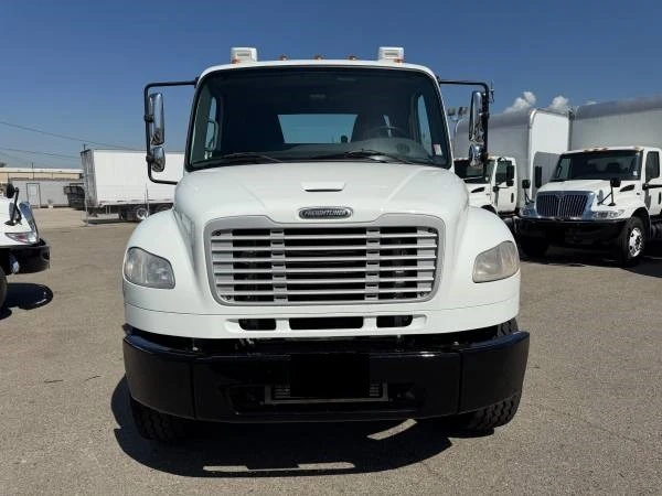 2020 Freightliner - Image 17 of 27