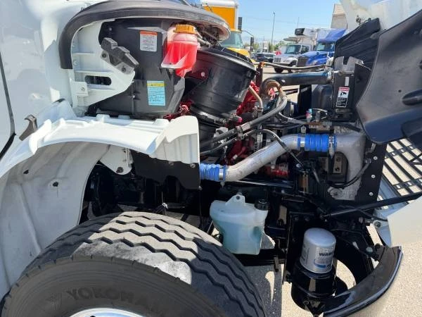2020 Freightliner - Image 19 of 27