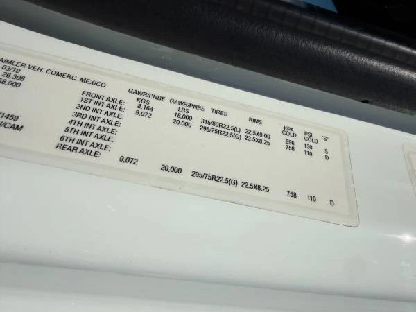 2020 Freightliner - Image 9 of 27