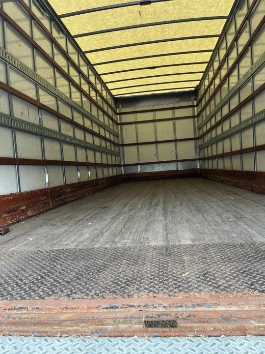 2020 Freightliner - Image 4 of 16