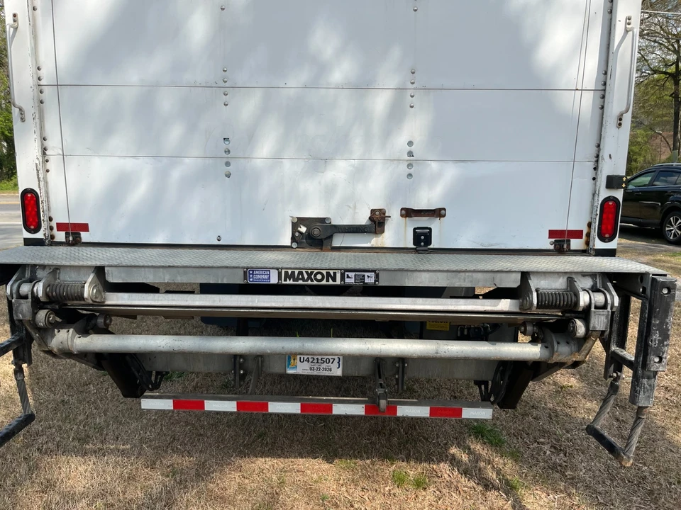 2020 Freightliner - Image 3 of 16