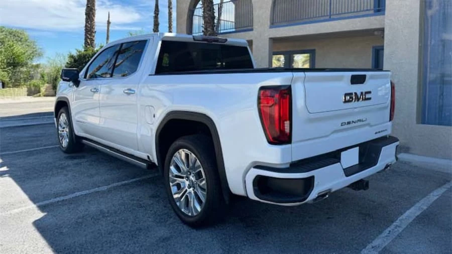 2020 GMC Sierra 5th Gen - Image 2 of 8