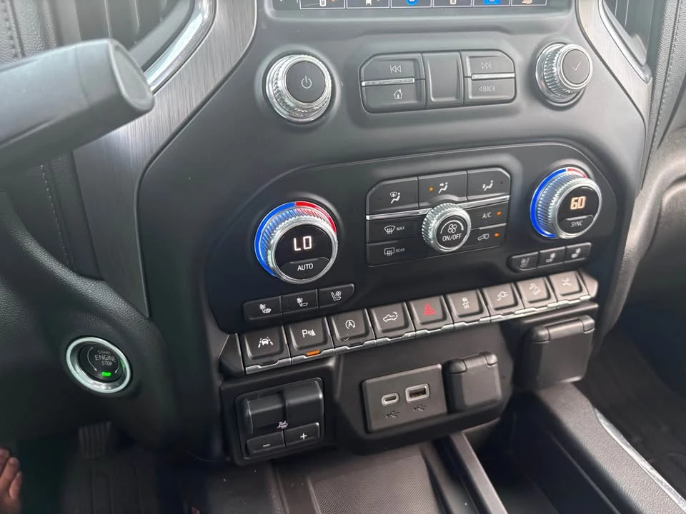 2020 GMC Sierra 5th Gen - Image 14 of 18
