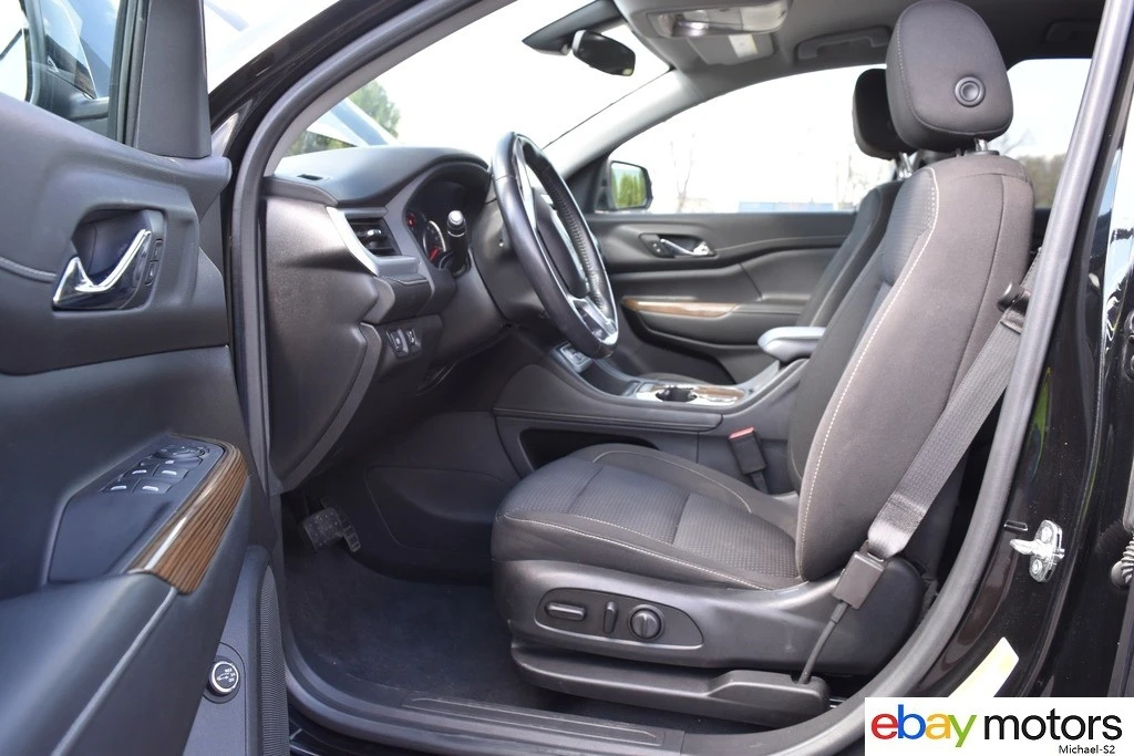 2020 GMC Acadia - Image 10 of 24
