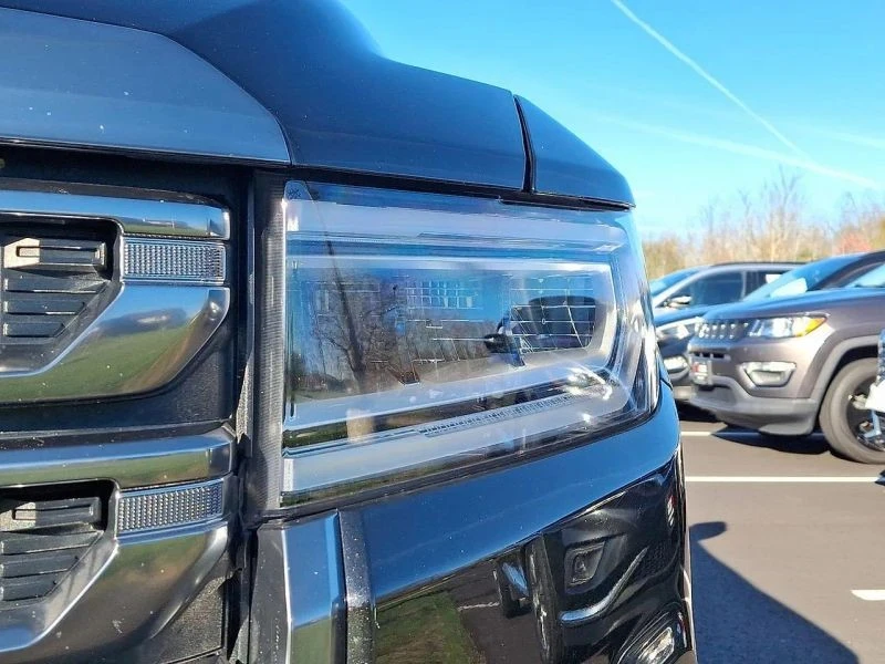 2020 GMC Acadia - Image 9 of 12