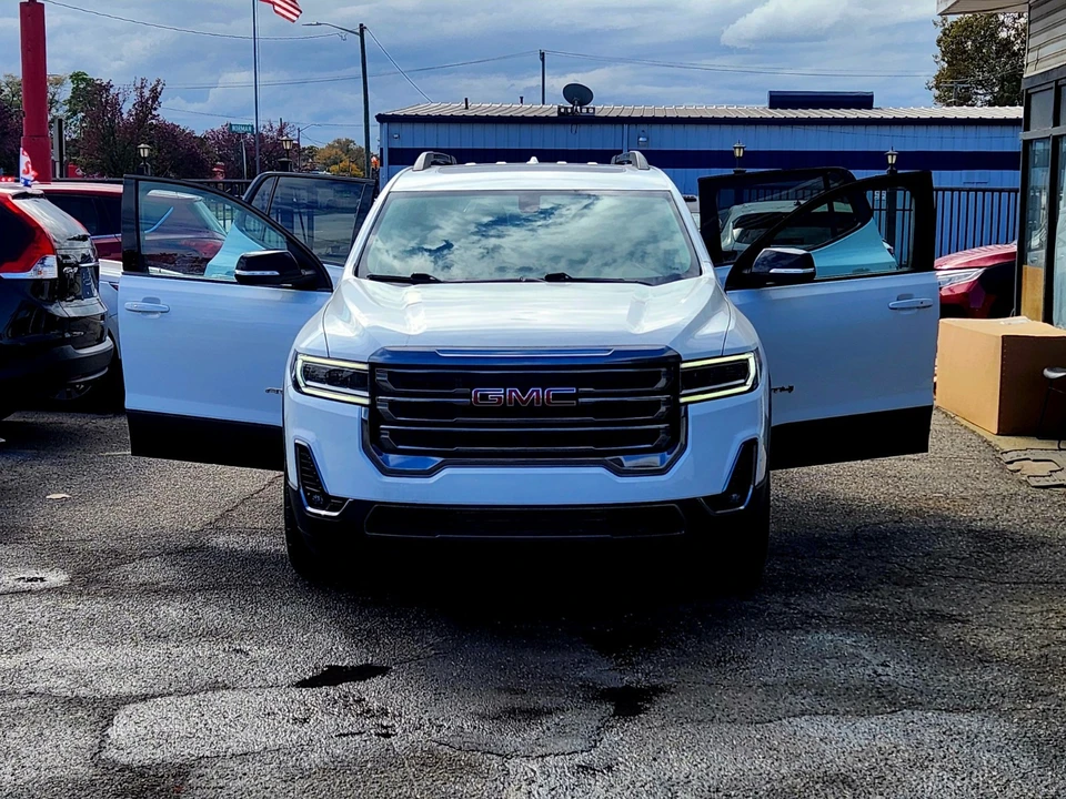 2020 GMC Acadia - Image 8 of 21