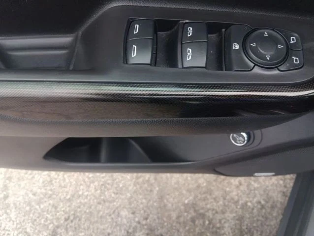 2020 GMC Acadia - Image 14 of 21