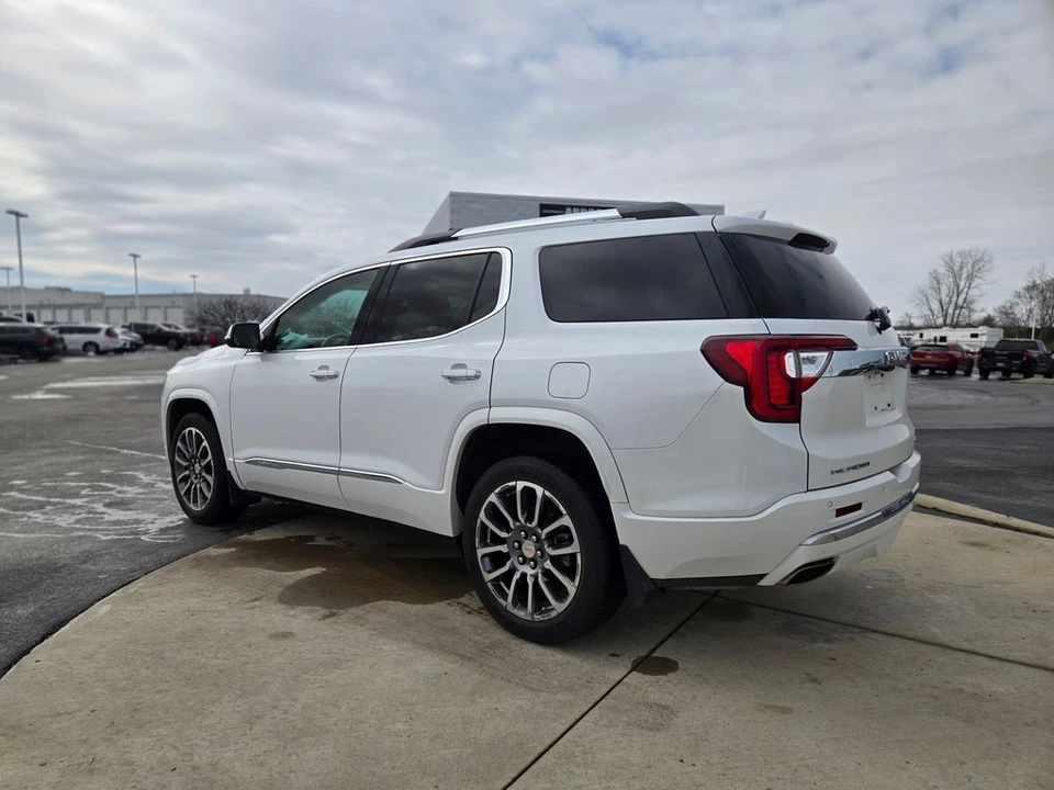 2020 GMC Acadia - Image 5 of 12