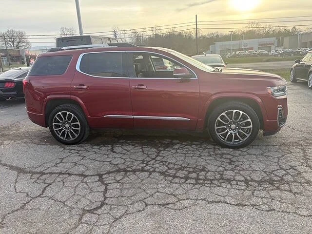 2020 GMC Acadia - Image 8 of 12