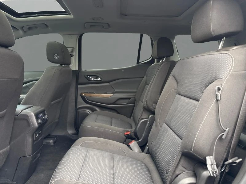 2020 GMC Acadia - Image 10 of 12