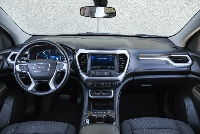 2020 GMC Acadia - Image 15 of 21
