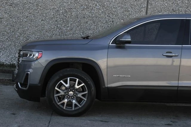 2020 GMC Acadia - Image 16 of 21