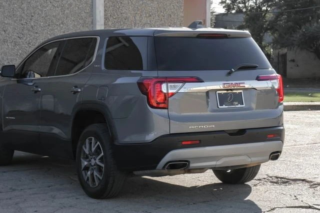 2020 GMC Acadia - Image 14 of 21