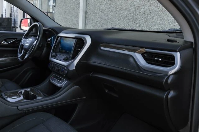 2020 GMC Acadia - Image 14 of 21