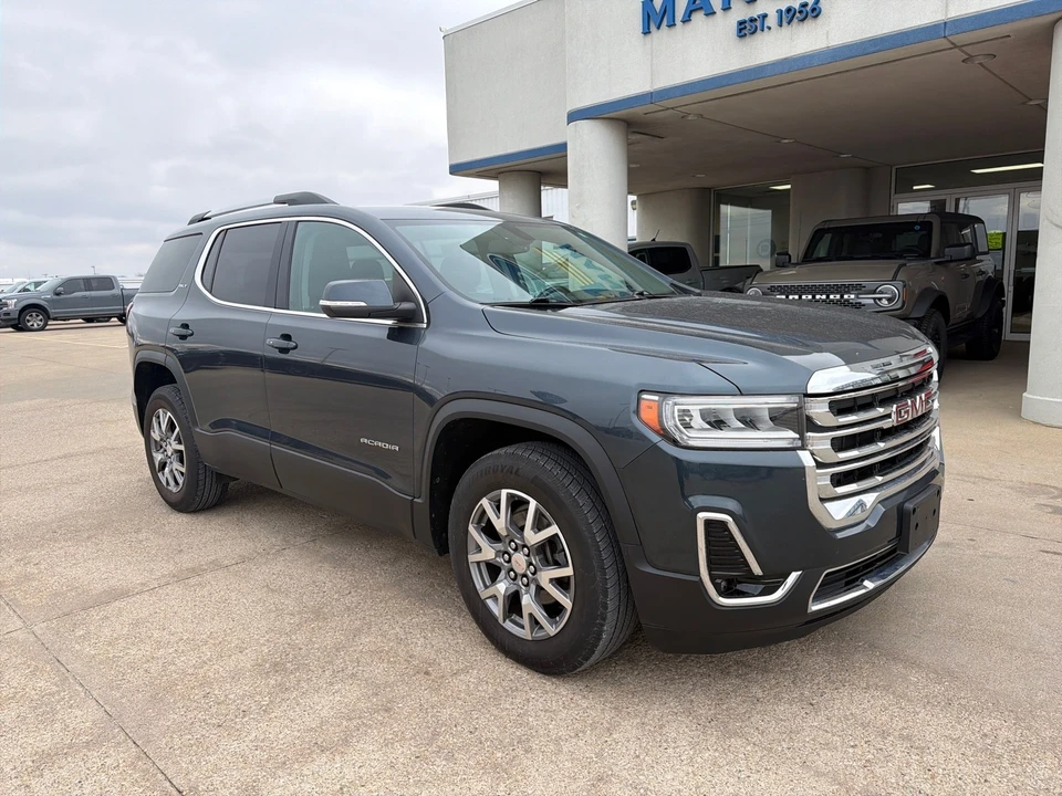 2020 GMC Acadia - Image 2 of 12