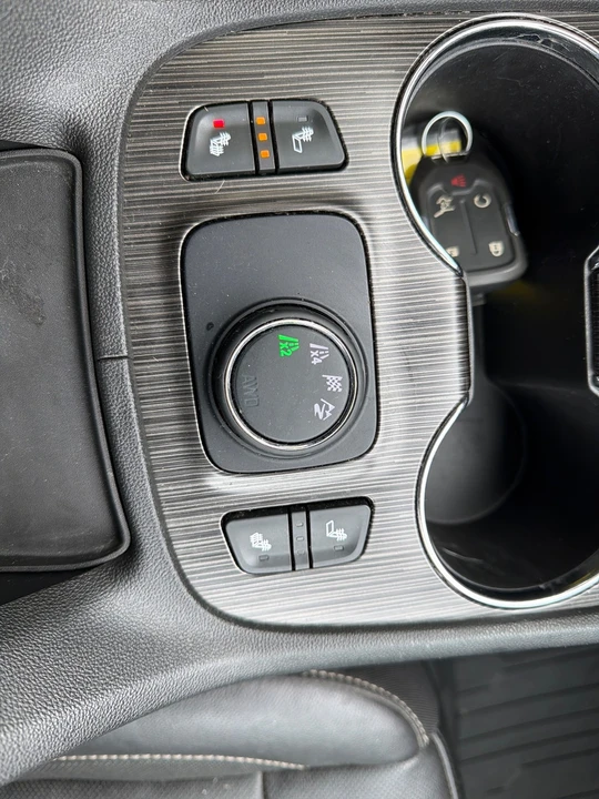 2020 GMC Acadia - Image 21 of 21