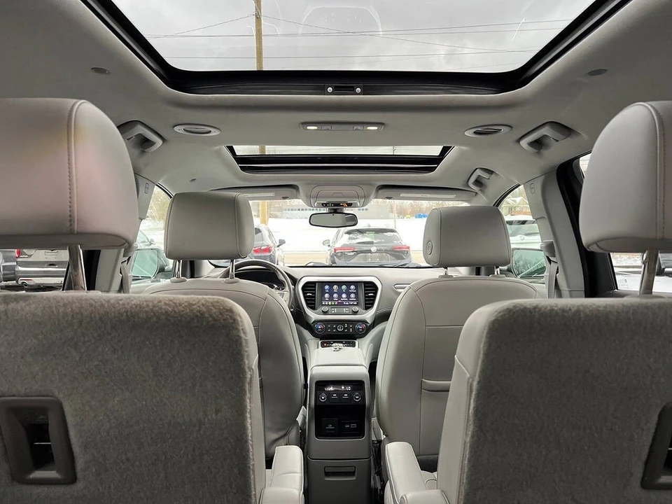 2020 GMC Acadia - Image 5 of 21