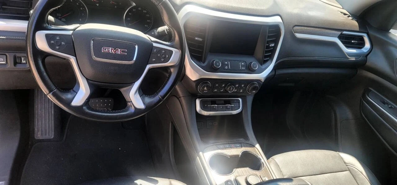 2020 GMC Acadia - Image 16 of 21