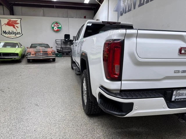 2020 GMC Sierra Heavy Duty 5th Gen - Image 9 of 21