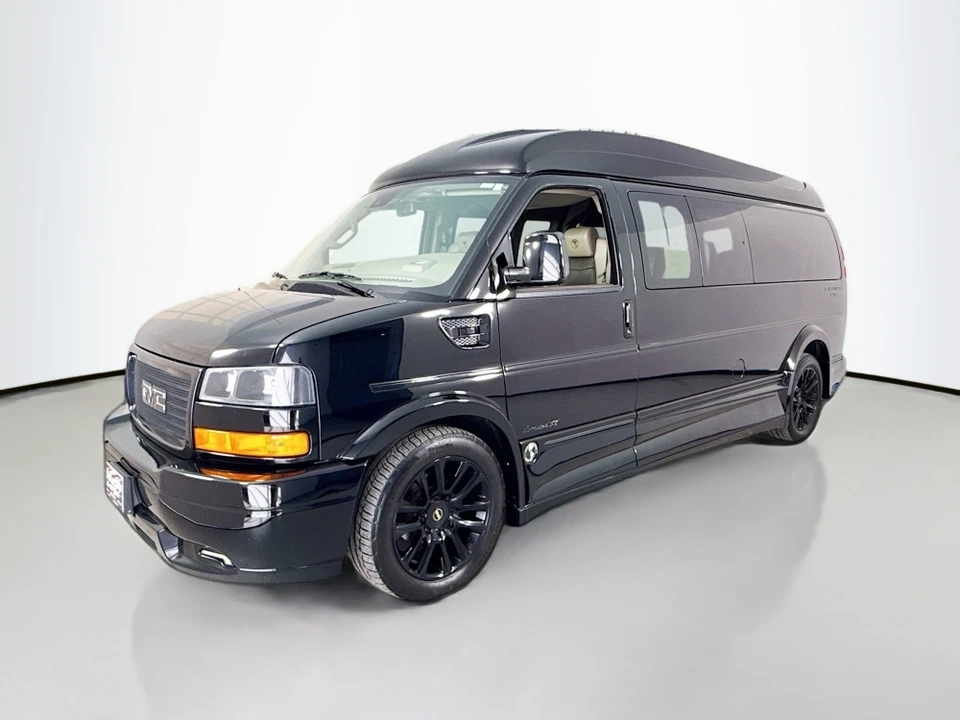 2020 GMC Savana - Image 3 of 31