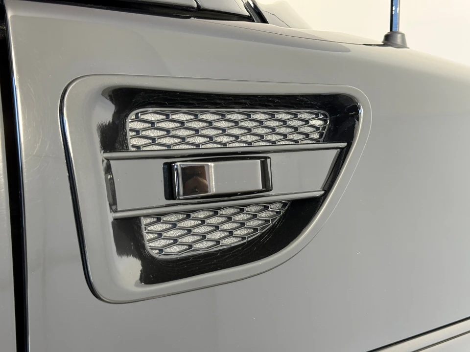 2020 GMC Savana - Image 22 of 31