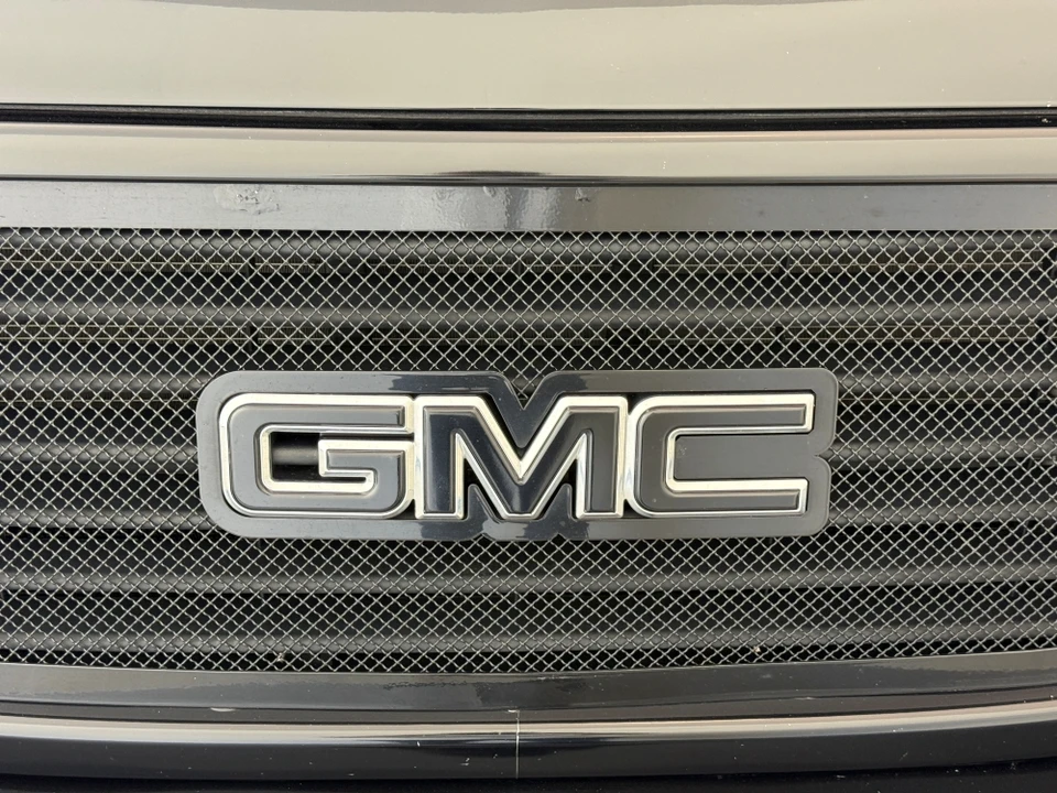 2020 GMC Savana - Image 24 of 31