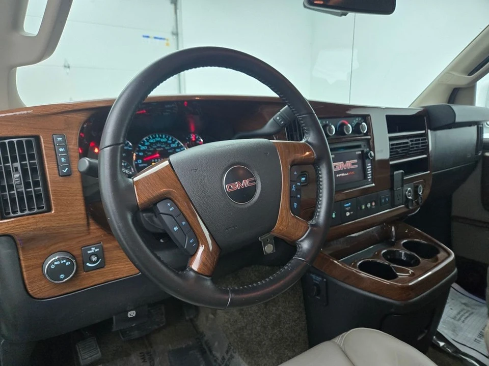 2020 GMC Savana - Image 21 of 21