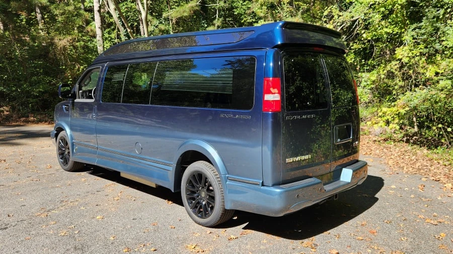 2020 GMC Savana - Image 7 of 21