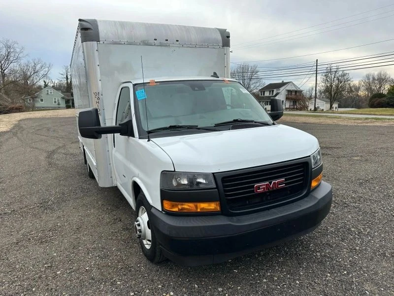 2020 GMC Savana - Image 6 of 12