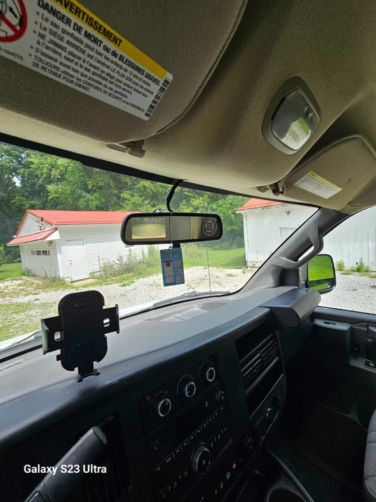 2020 GMC Savana - Image 14 of 16